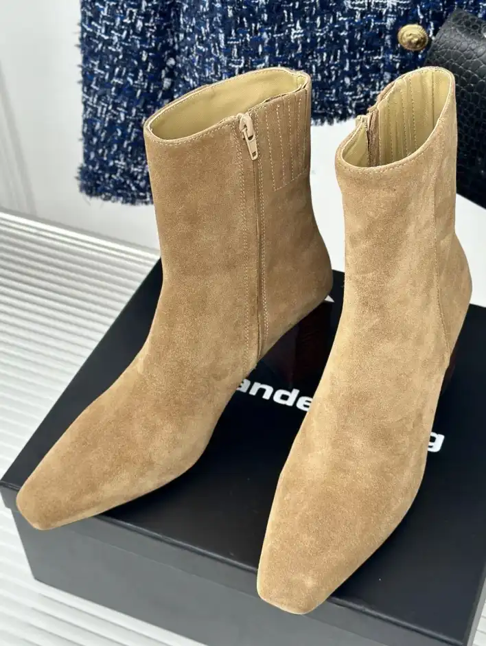 hype Alexander Wang Boots