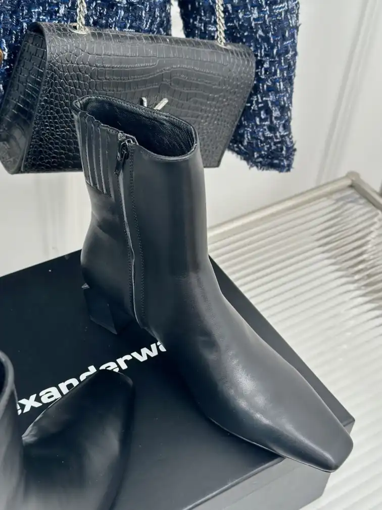 hype Alexander Wang Boots