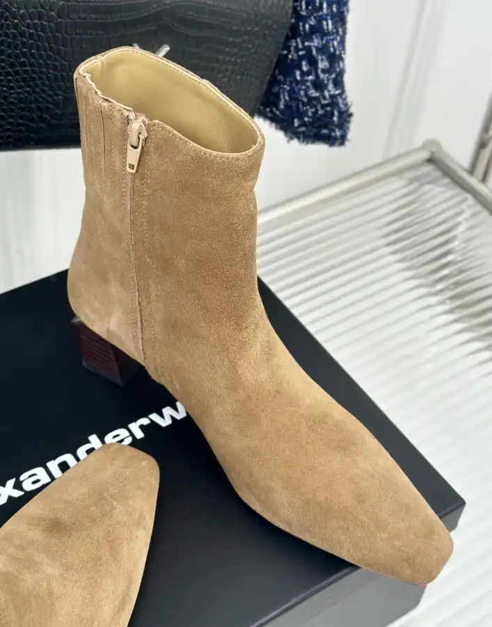 hype Alexander Wang Boots