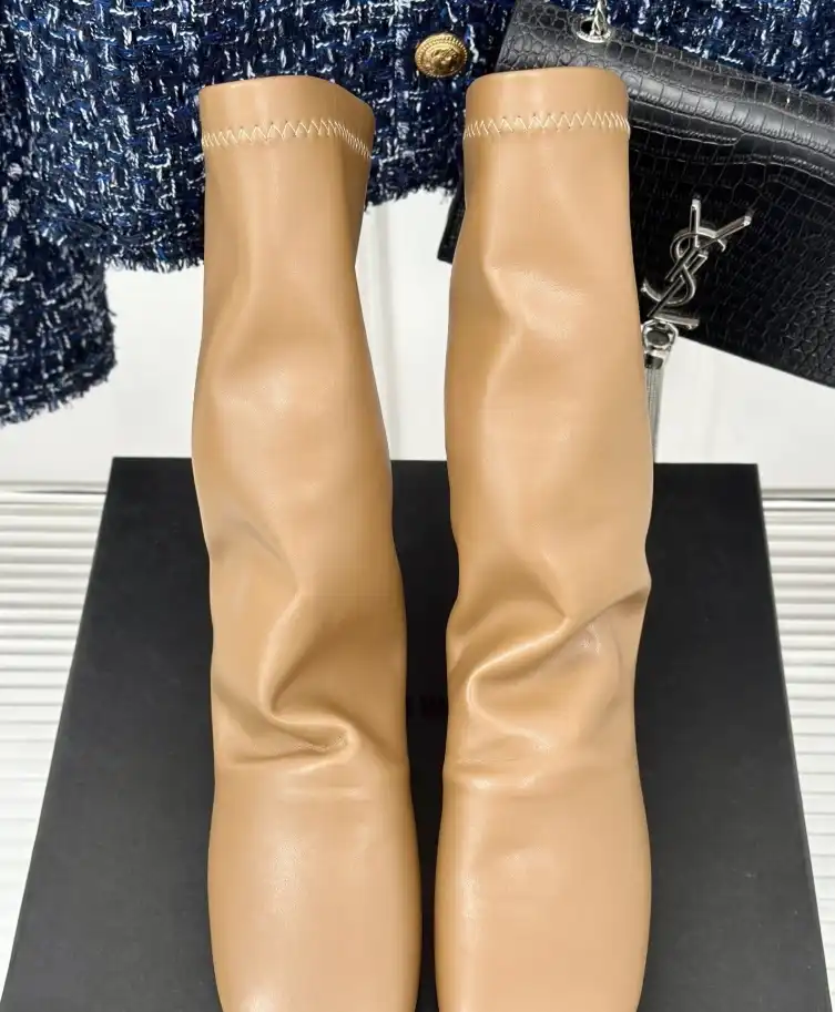 hype Alexander Wang Boots