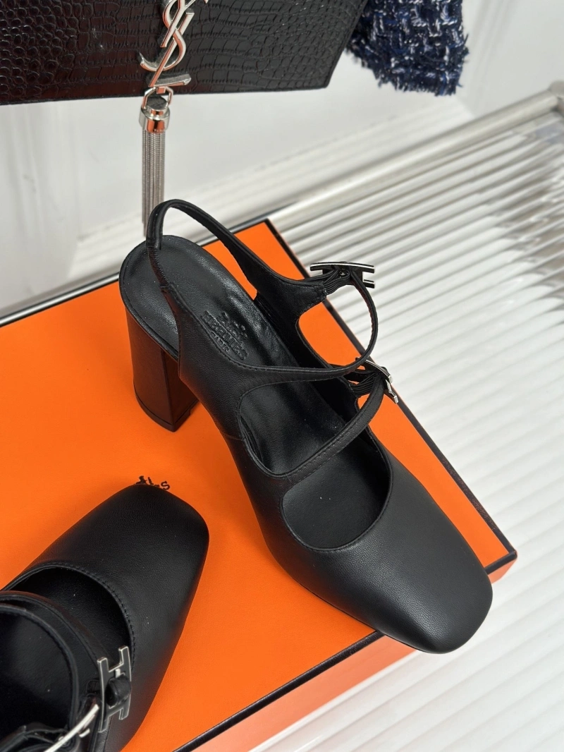 Hermes Sandals
