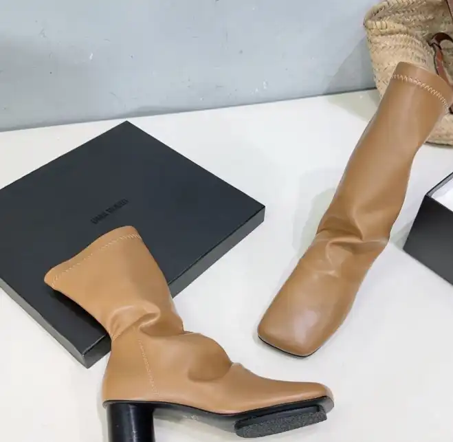 hype Alexander Wang Boots