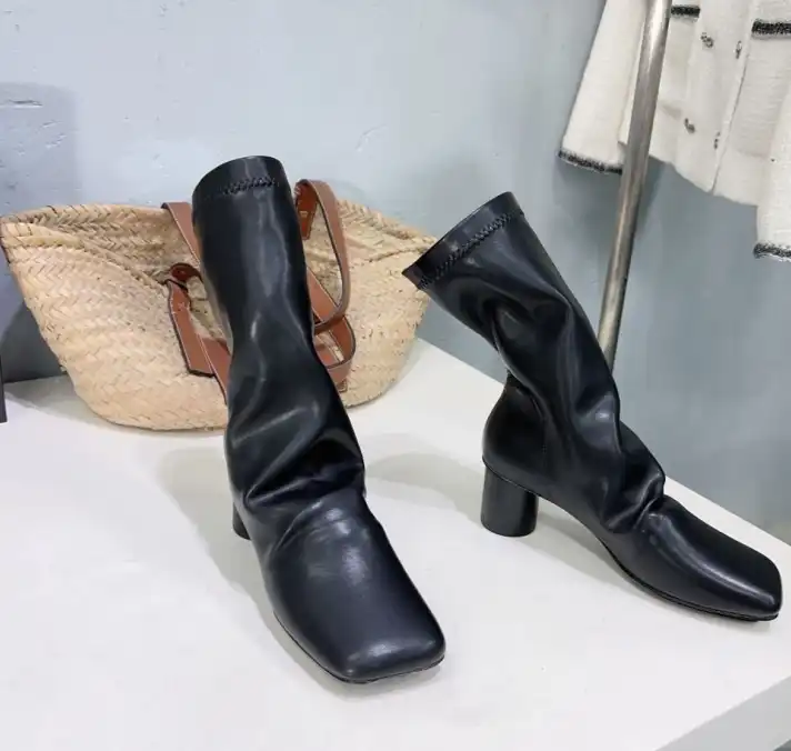 hype Alexander Wang Boots