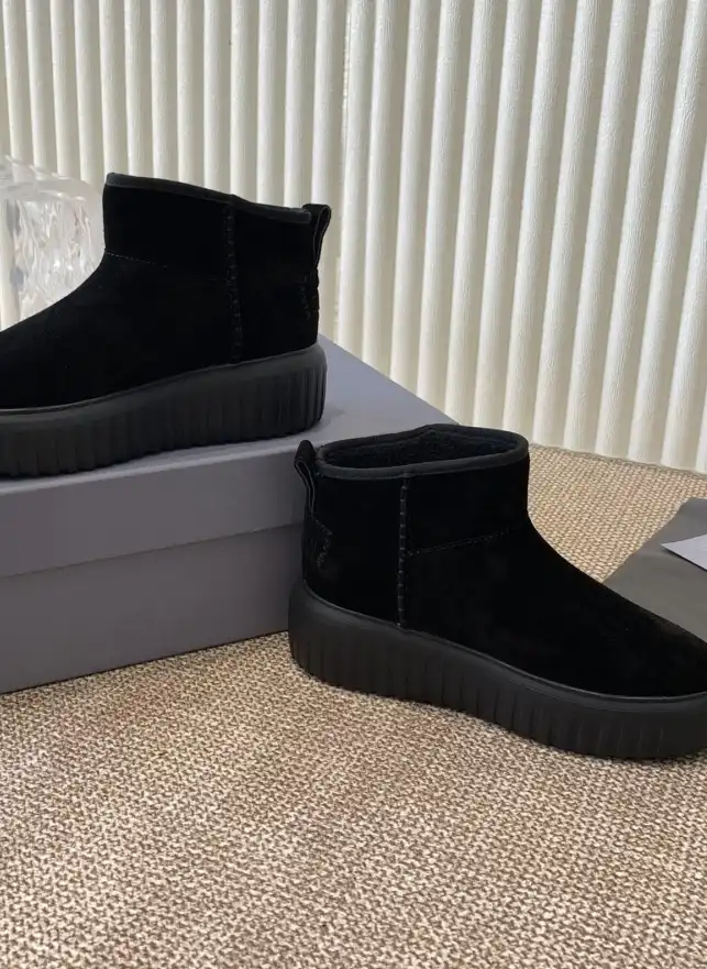 Hogan Sneakers