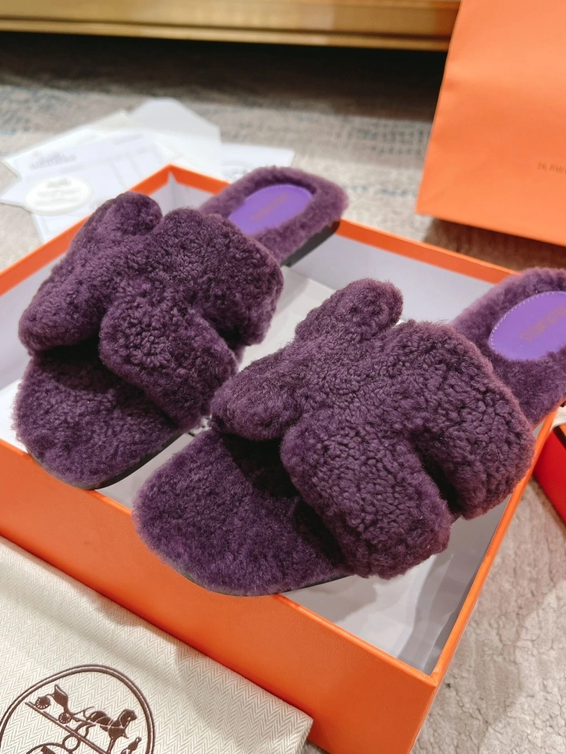 Hermes Slippers