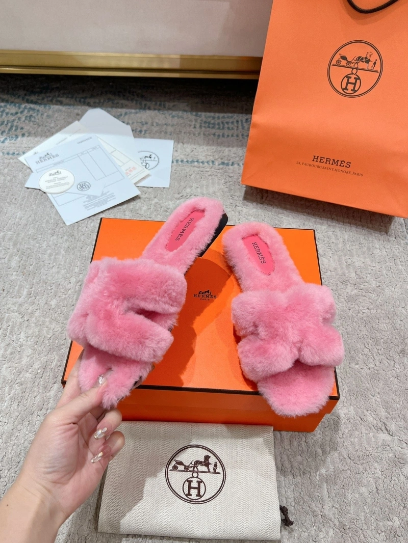 Hermes Slippers