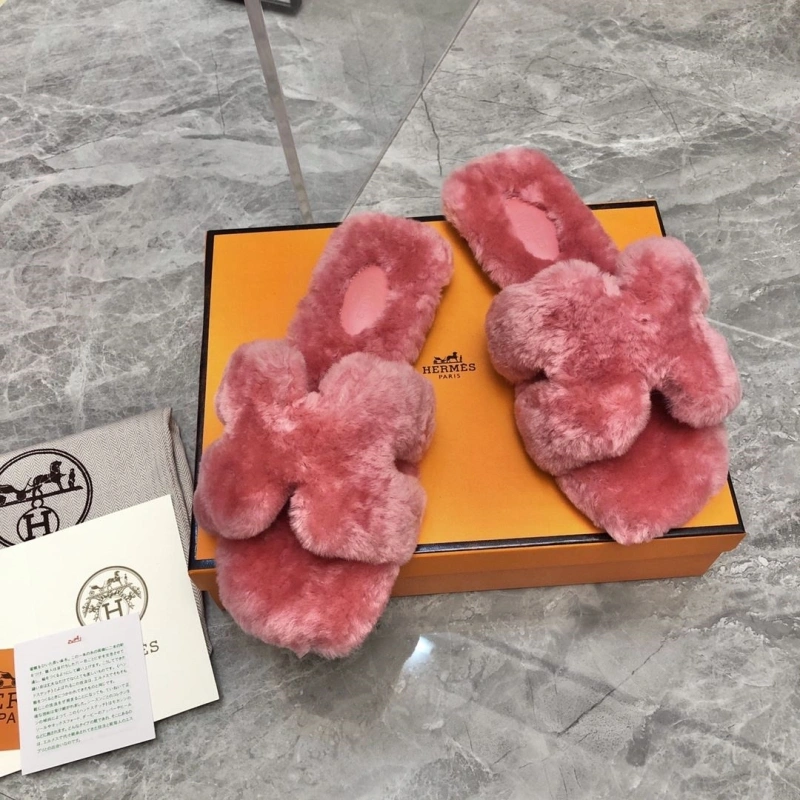Hermes Slippers