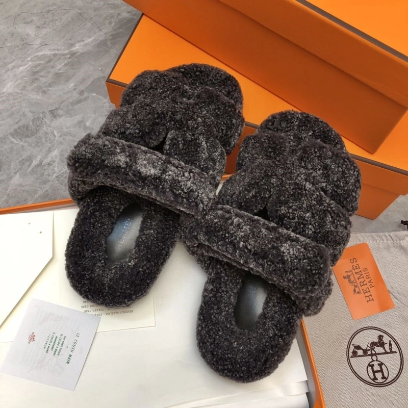Hermes Slippers