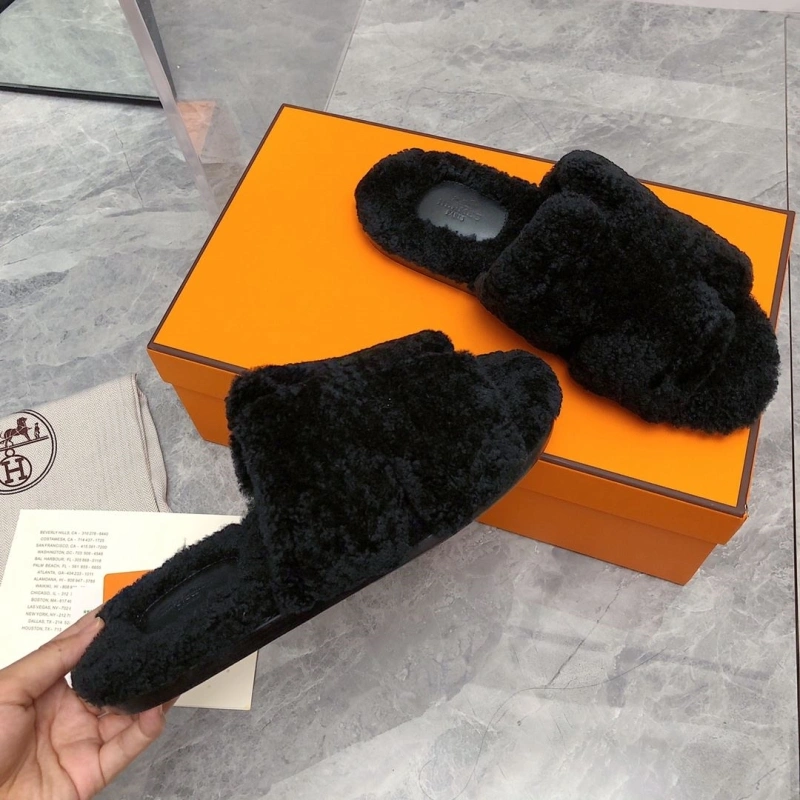 LV Slippers