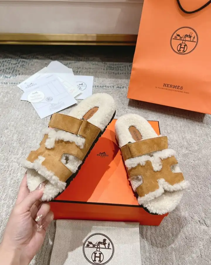 Hermes Slippers
