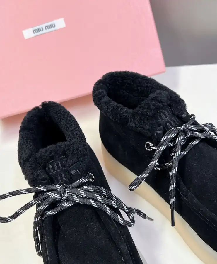 Miu Miu Casual Shoes