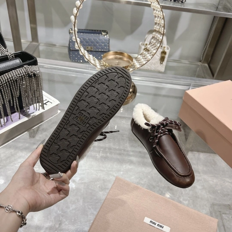 Miu Miu Casual Shoes