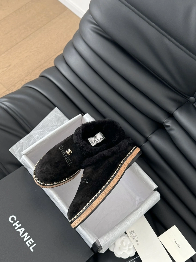 Chanel Slippers