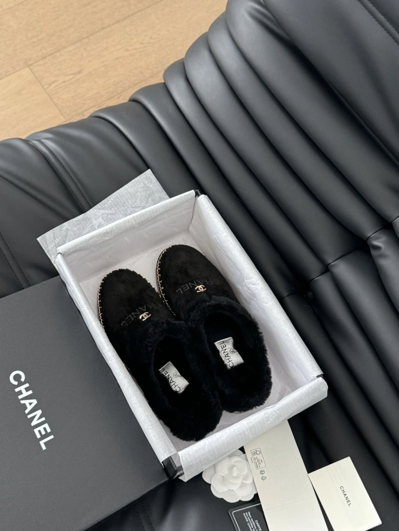 Chanel Slippers