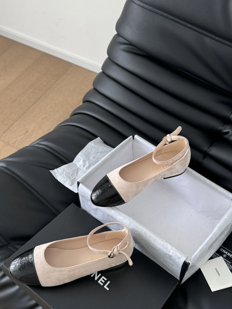 Chanel Flat Shoes