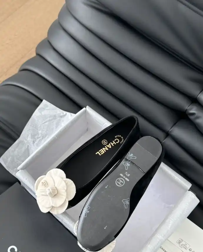 Chanel Flat Shoes