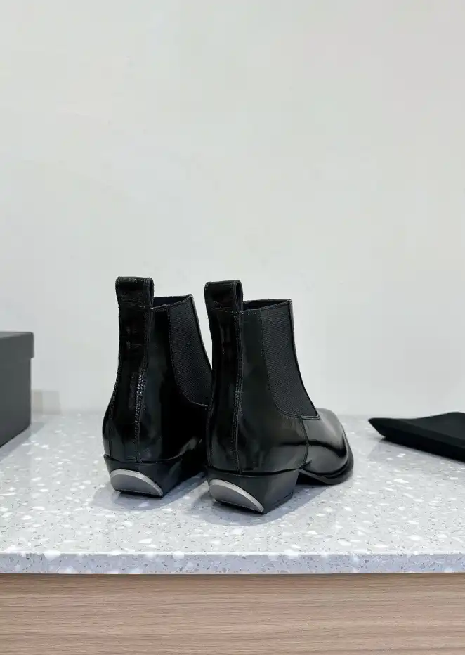 hype Alexander Wang Boots