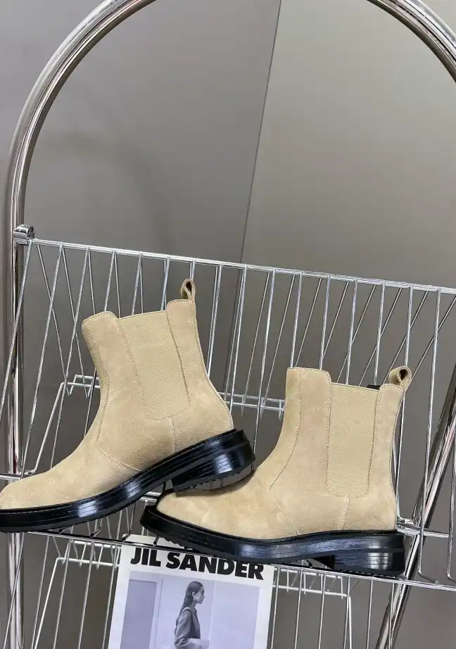 hype Alexander Wang Boots