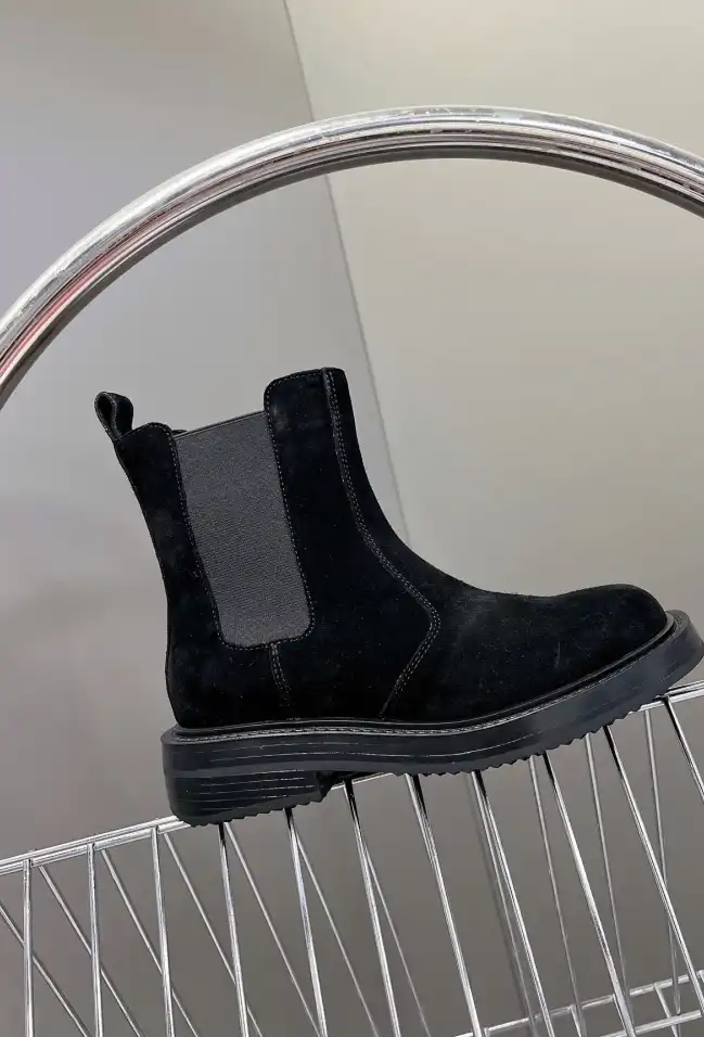 hype Alexander Wang Boots