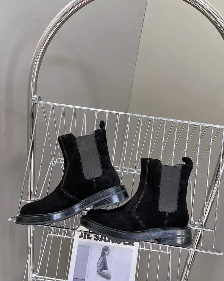 hype Alexander Wang Boots