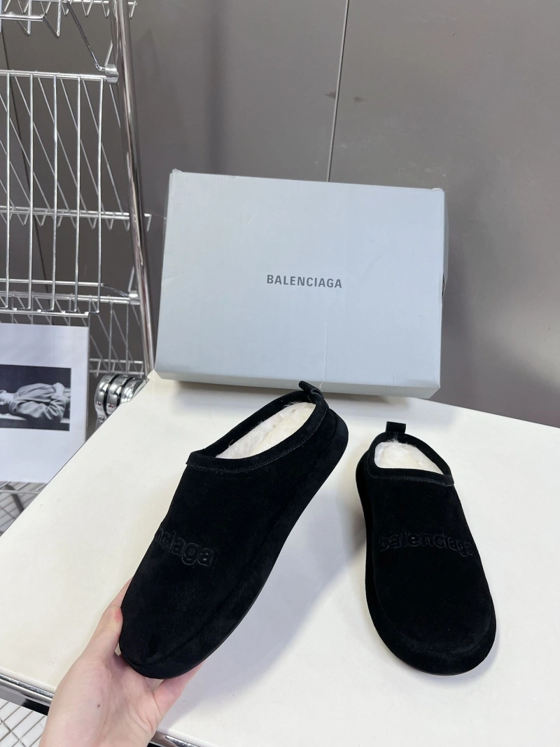 Balenciaga Slippers