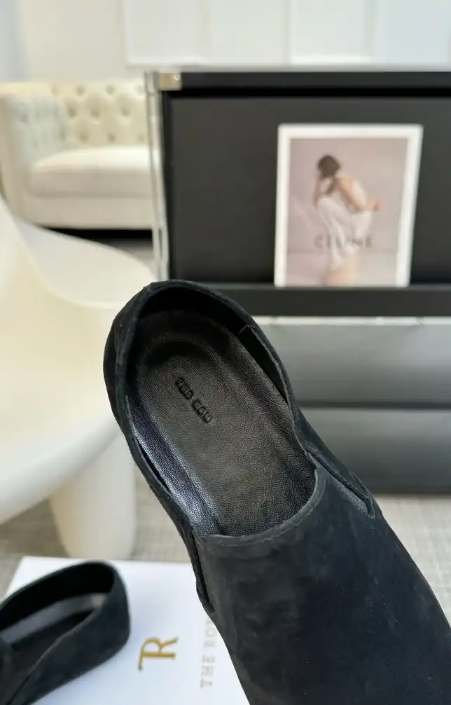 Other Sneakers