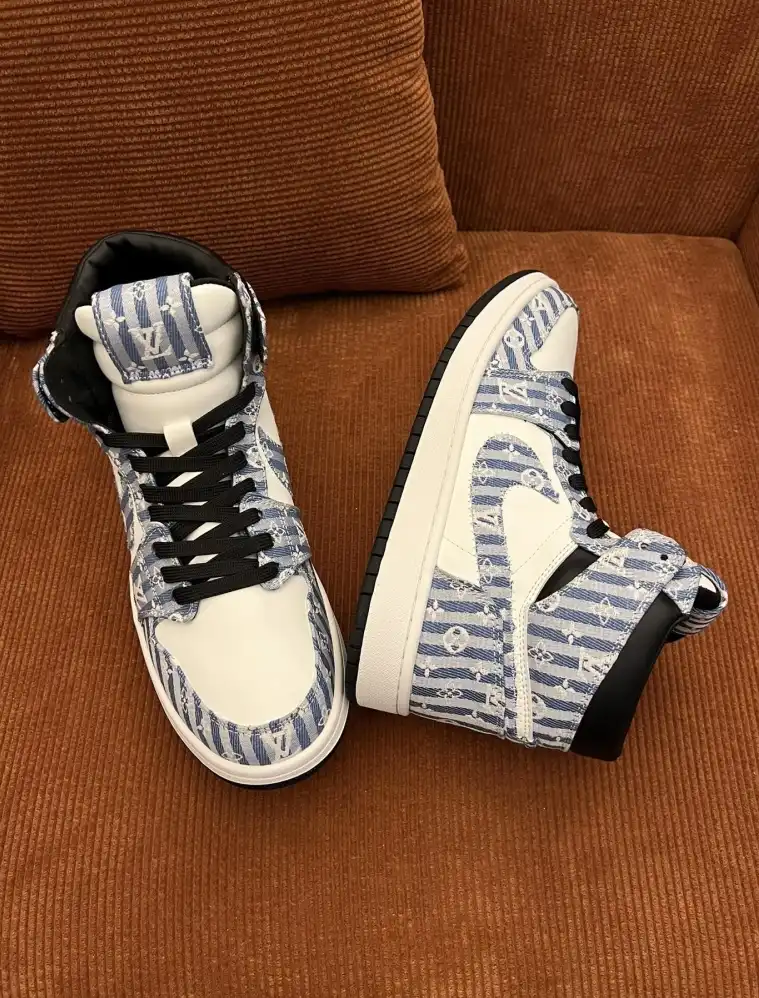 hype Louis Vuitton Sneakers