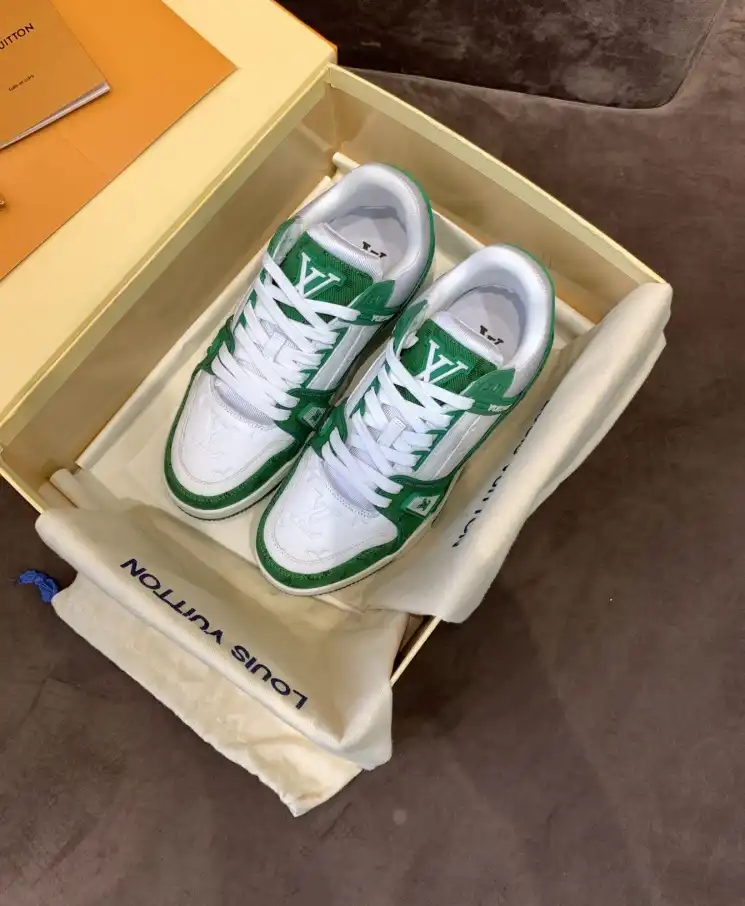 hype Louis Vuitton Sneakers