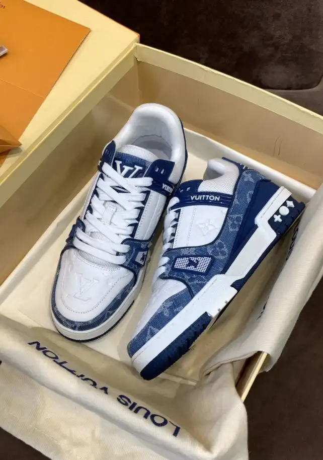 hype Louis Vuitton Sneakers