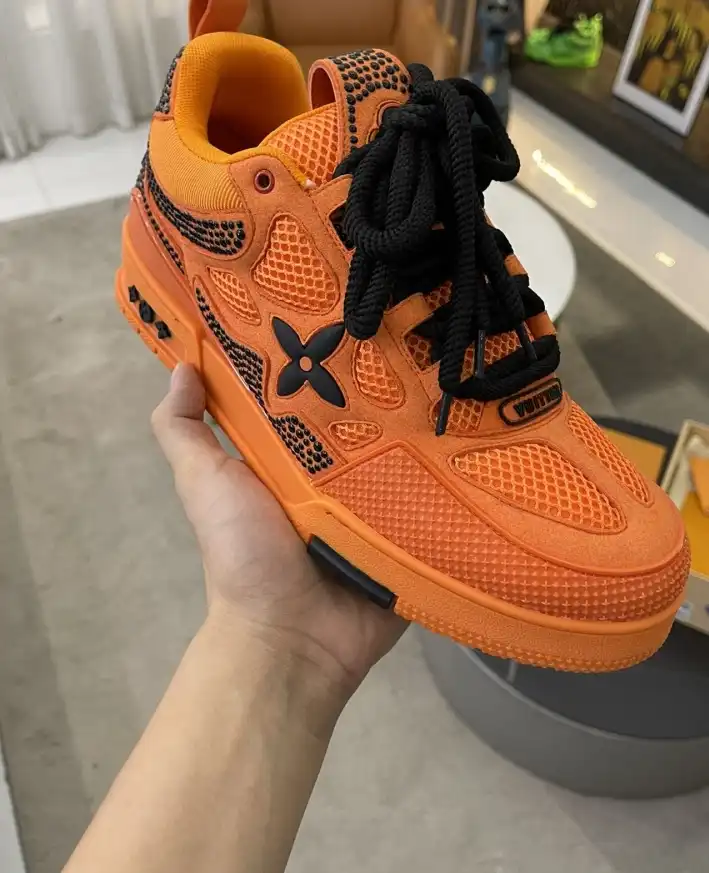 hype Louis Vuitton Sneakers