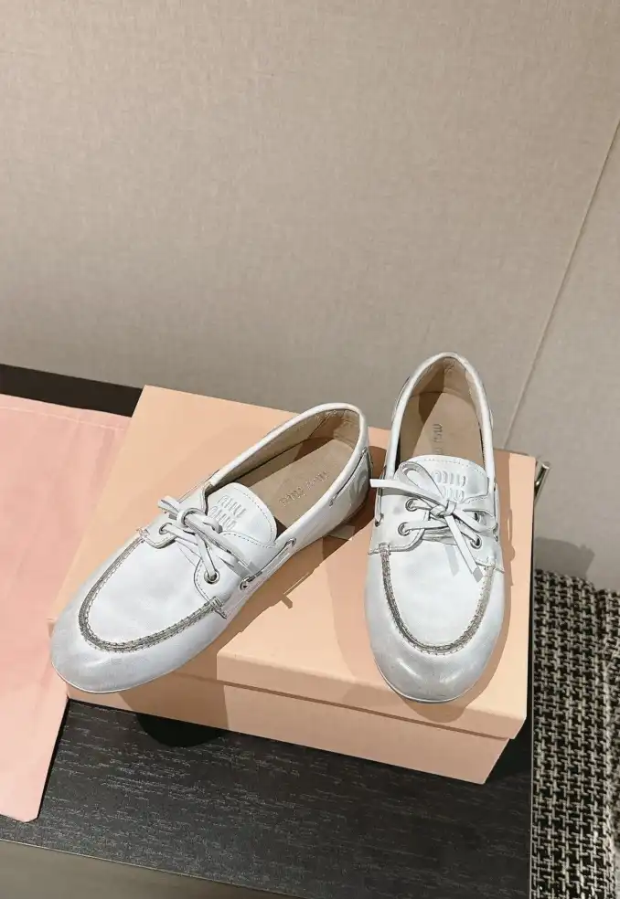 hype Miu Miu Leather Shoes