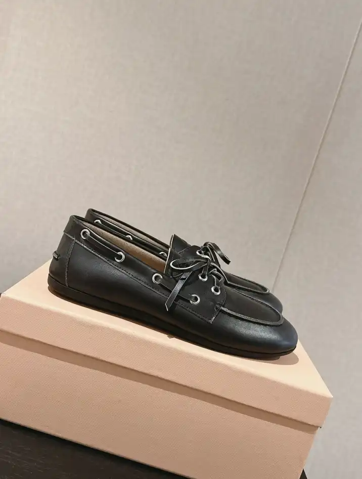 hype Miu Miu Leather Shoes