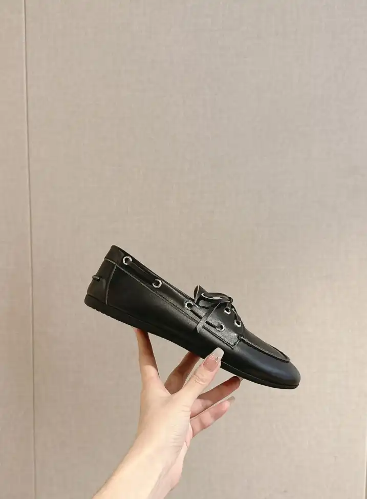 hype Miu Miu Leather Shoes