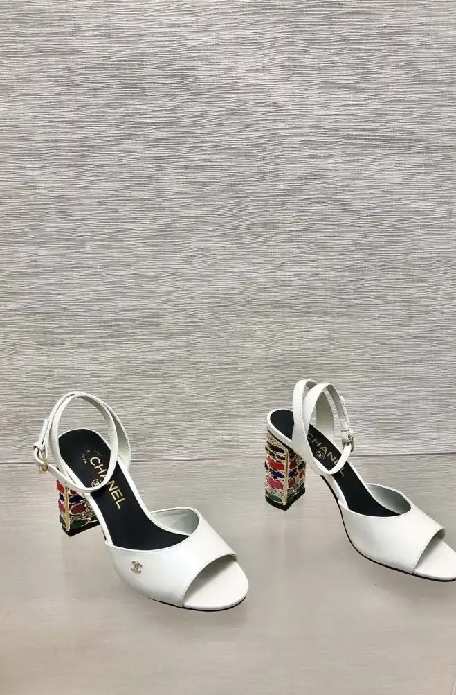 hype Chanel High Heels