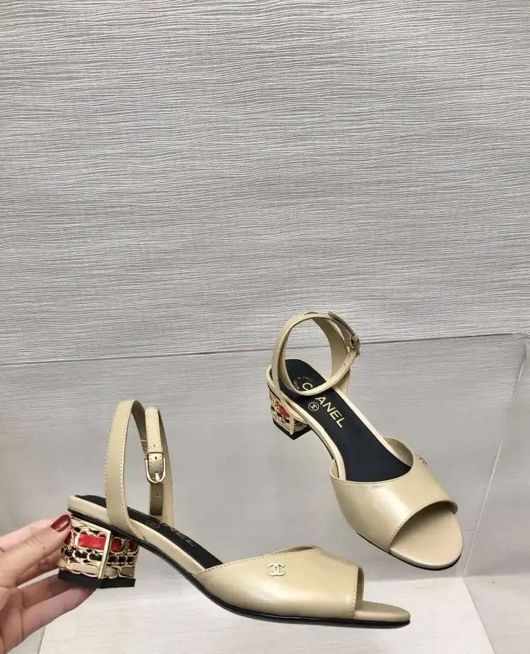 hype Chanel High Heels