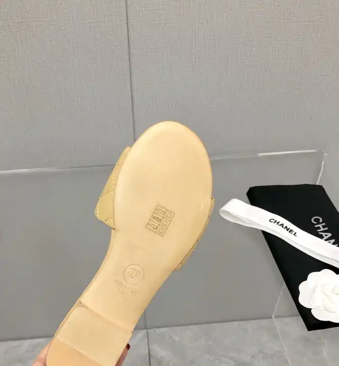 hype Chanel Slippers