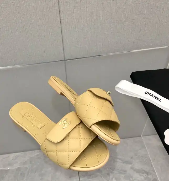 hype Chanel Slippers