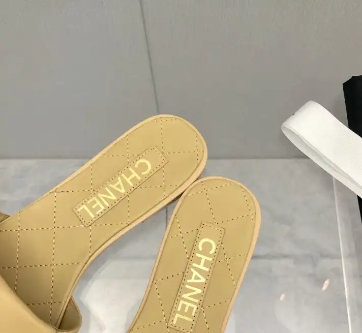 hype Chanel Slippers