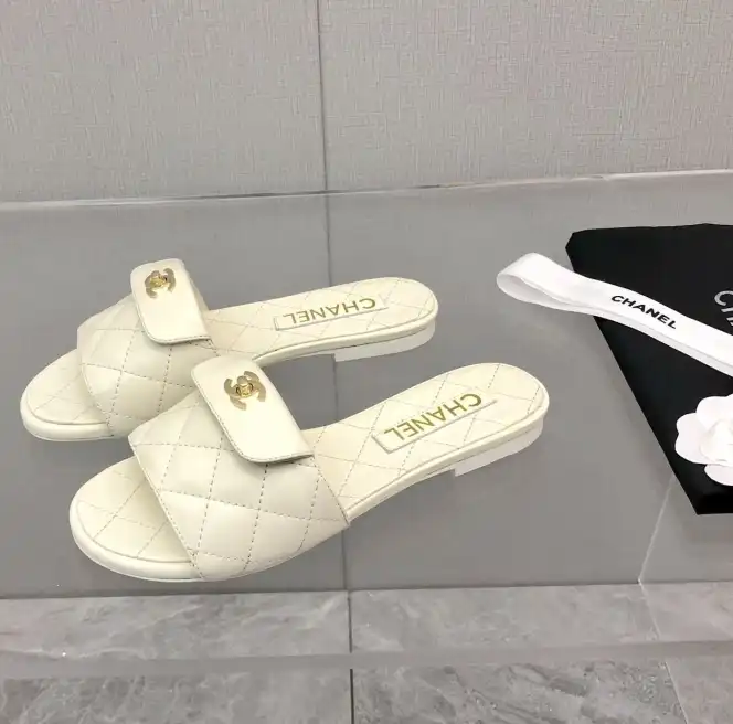 hype Chanel Slippers