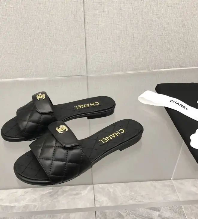 hype Chanel Slippers