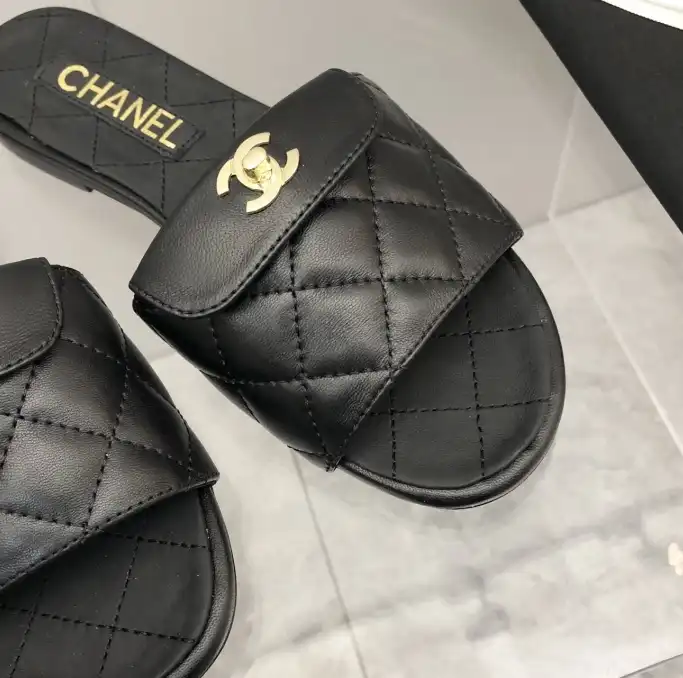 hype Chanel Slippers