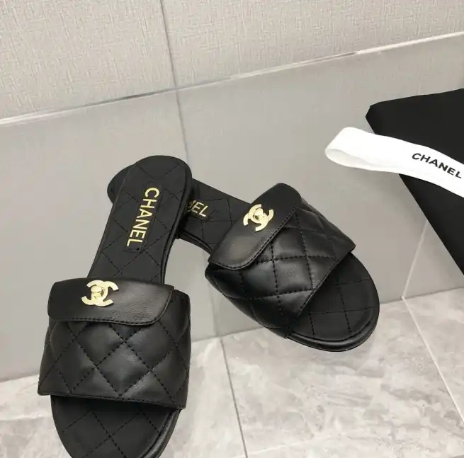 hype Chanel Slippers