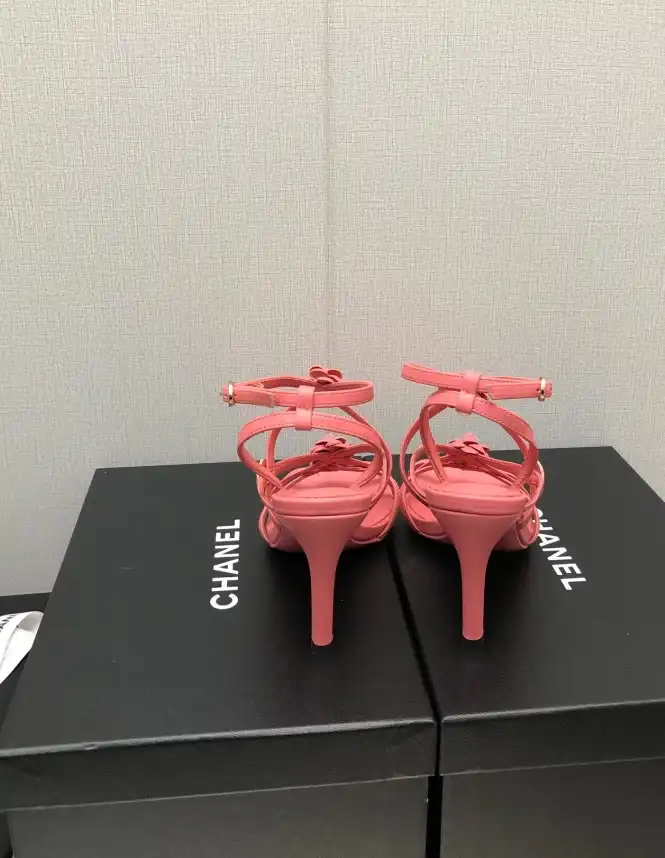 hype Chanel High Heels