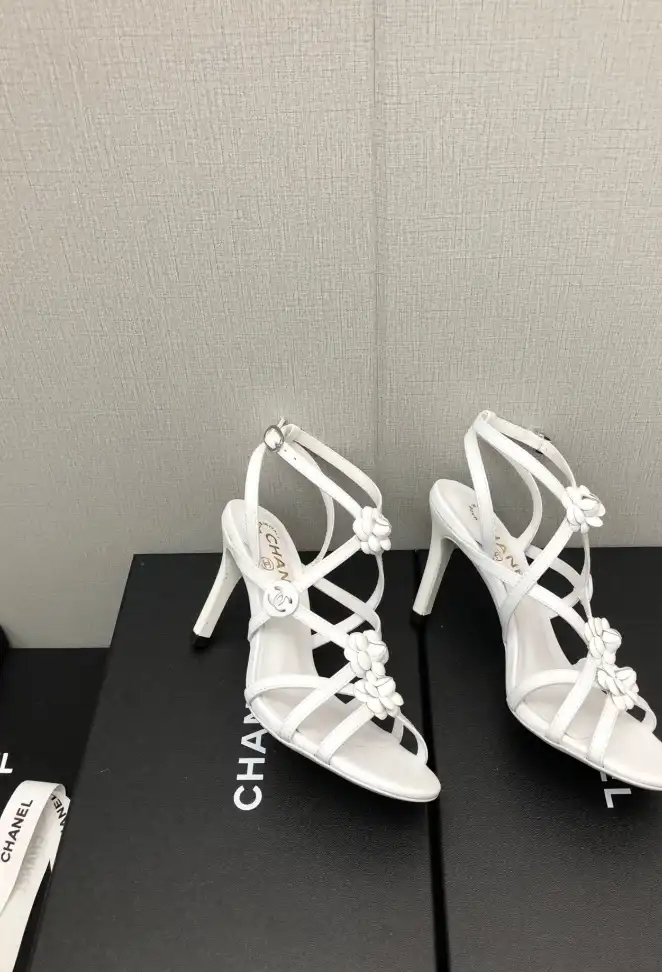 hype Chanel High Heels