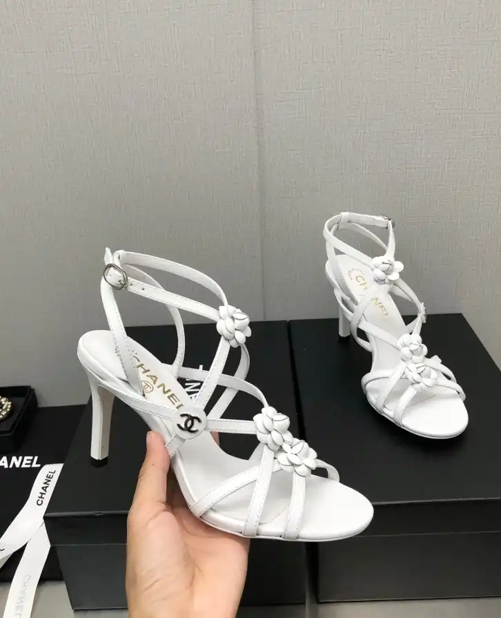 hype Chanel High Heels