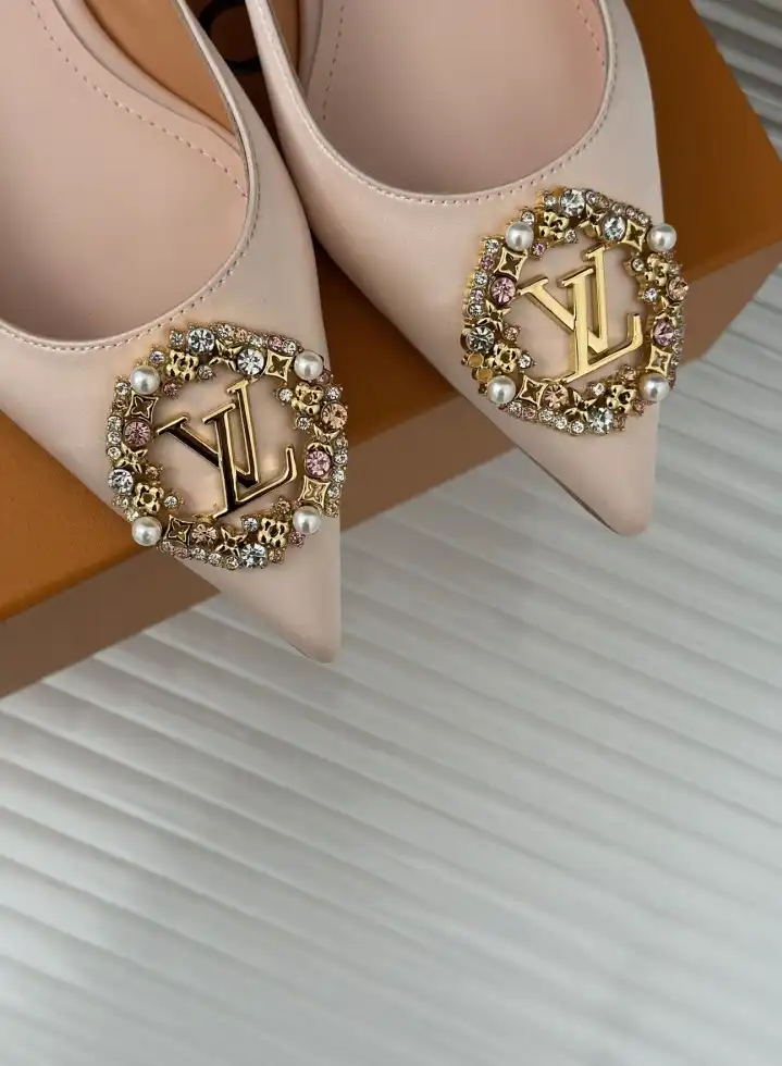 hype LV flat shoes