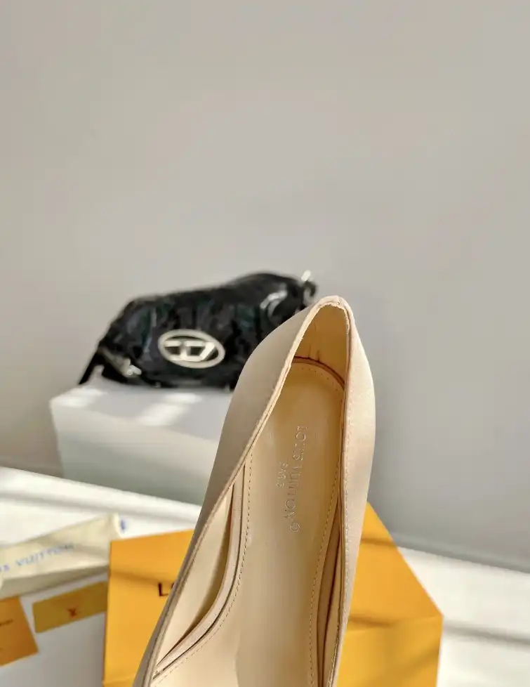 hype LV High Heels