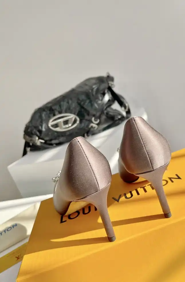 hype LV High Heels