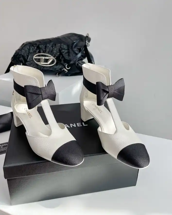 hype Chanel High Heels