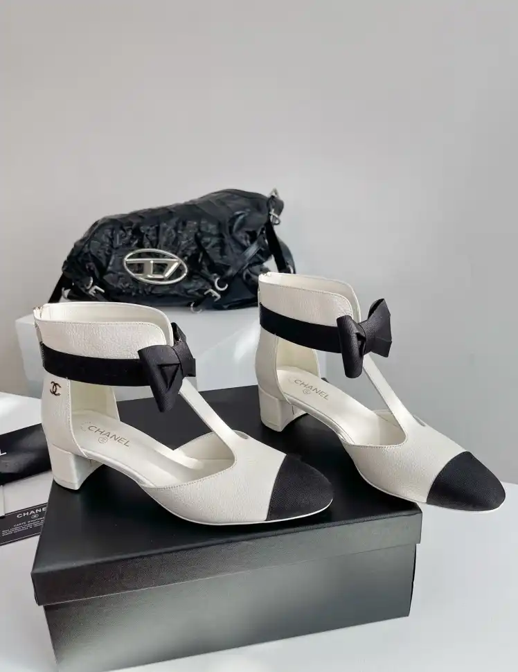 hype Chanel High Heels